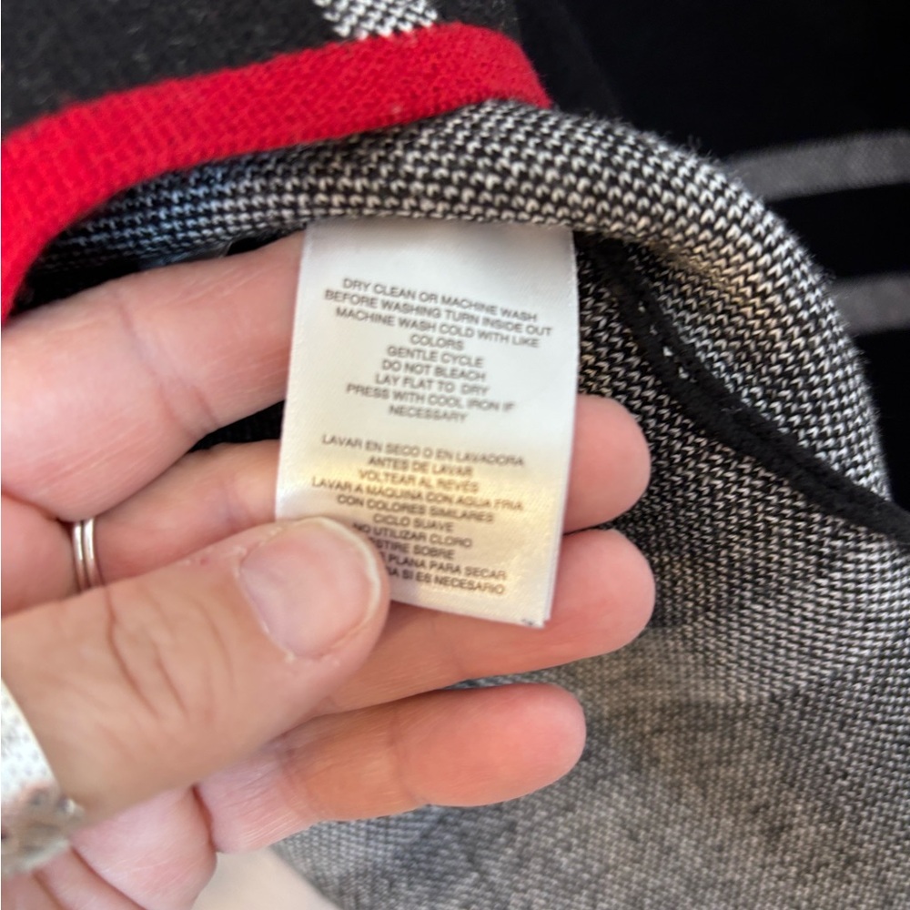 Anne Klein Black and Gray Open Cardigan with Red Trim - Picture 9 of 9